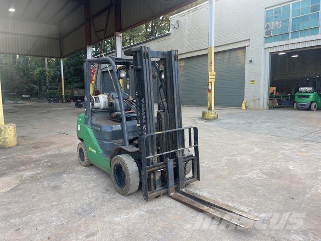 Toyota 8FGU25 Montacargas - otros