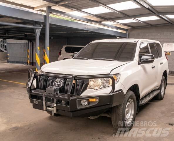 Toyota Prado Carros