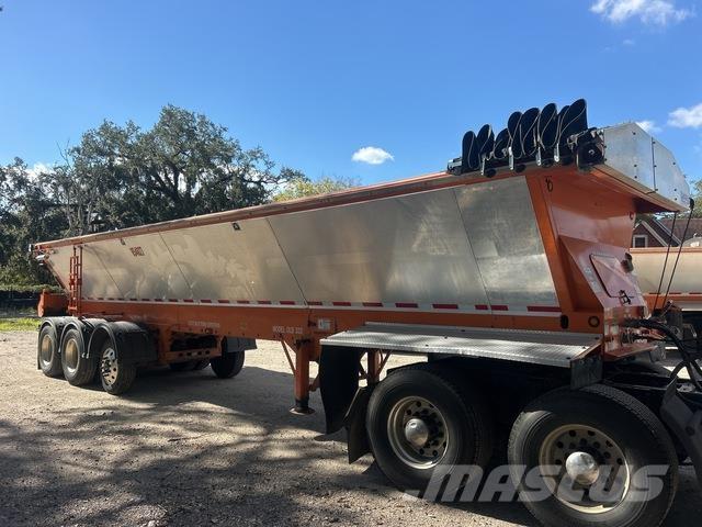 Trail King  Cajas de piso oscilante