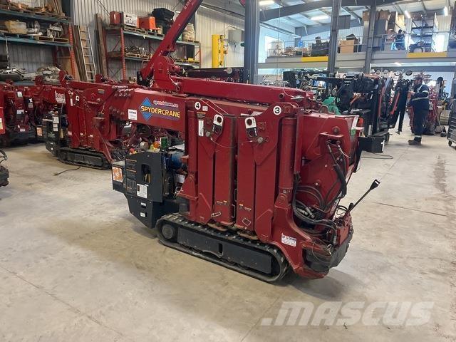 Unic URW295 Minigrúas