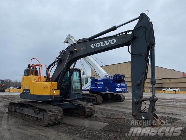 Volvo ECR235EL Excavadoras sobre orugas