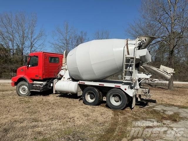 Volvo VHD Otros camiones