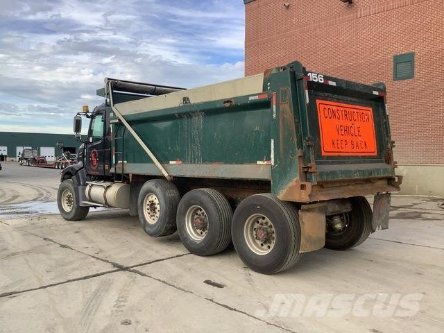 Volvo VHD84F Bañeras basculantes usadas