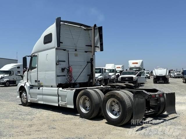 Volvo VNL Camiones tractor