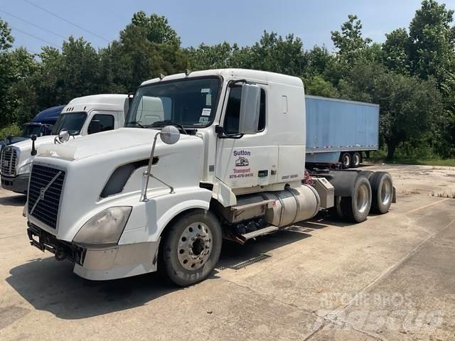 Volvo VNL Camiones tractor