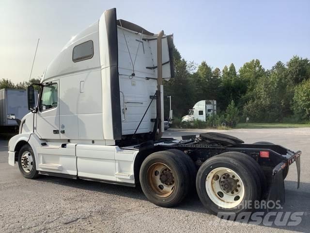 Volvo VNL Camiones tractor