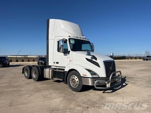 Volvo VNL Camiones tractor