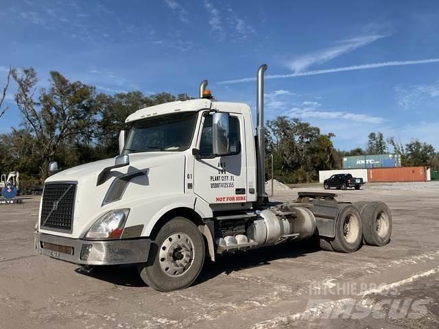 Volvo VNL Camiones tractor