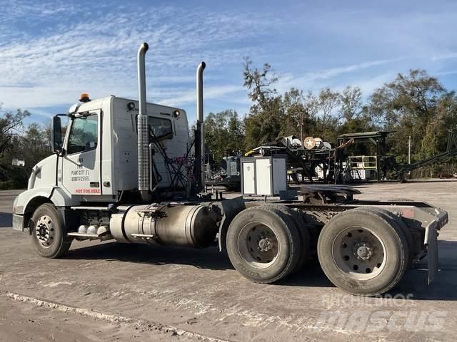 Volvo VNL Camiones tractor