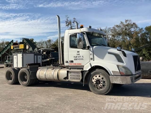 Volvo VNL Camiones tractor