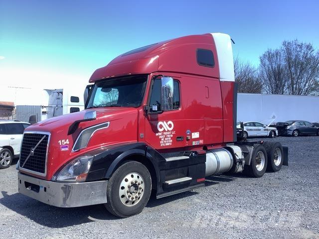 Volvo VNL Camiones tractor