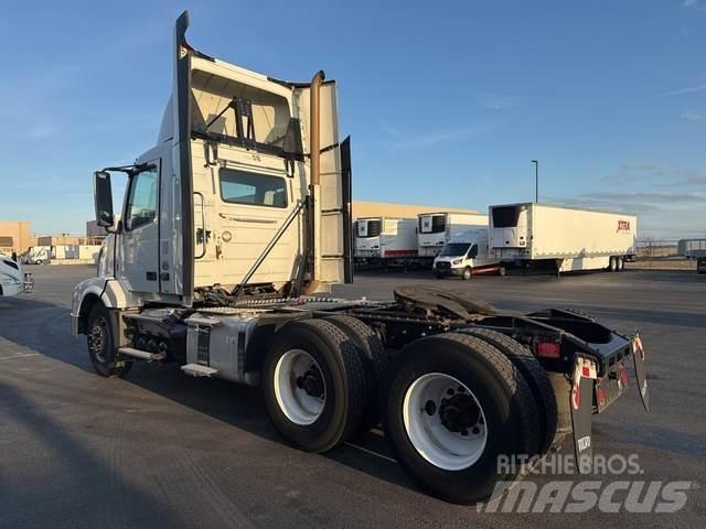 Volvo VNL Camiones tractor