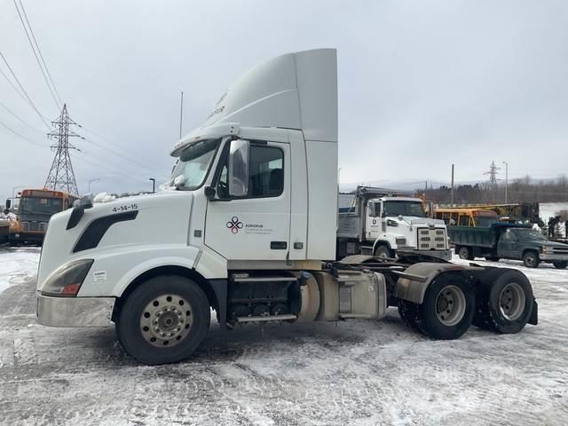 Volvo VNL Camiones tractor