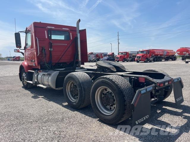 Volvo VNR Camiones tractor