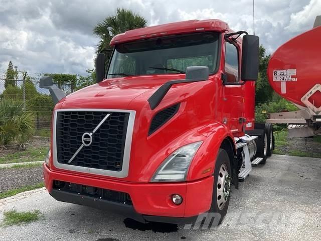 Volvo VNR Camiones tractor