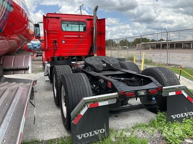 Volvo VNR Camiones tractor
