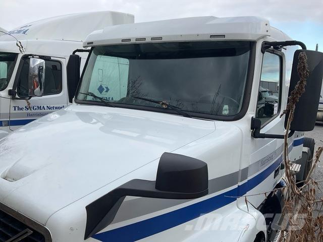 Volvo VNR64T Camiones tractor