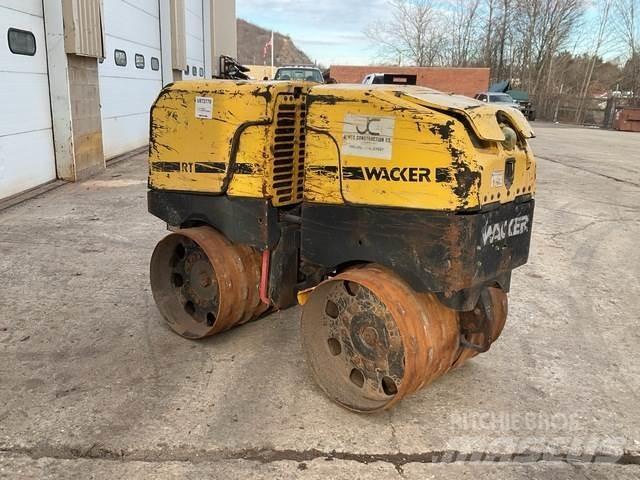 Wacker Neuson  Compactadoras de suelo