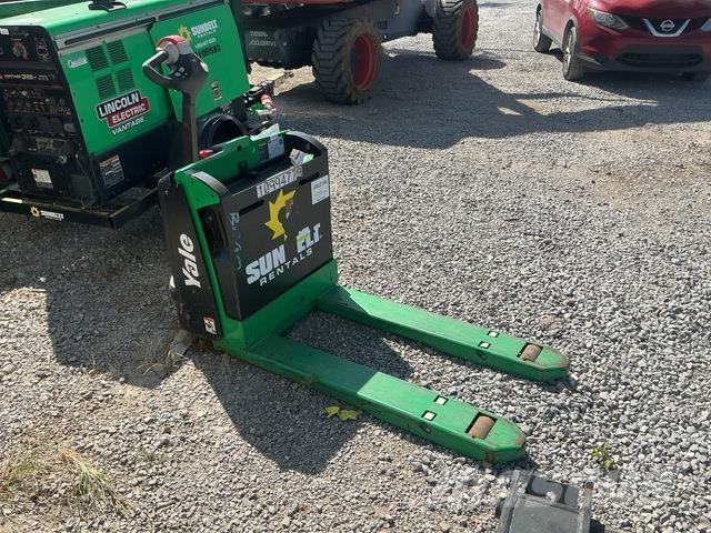 Yale MPB045VG Montacargas manual para paletas