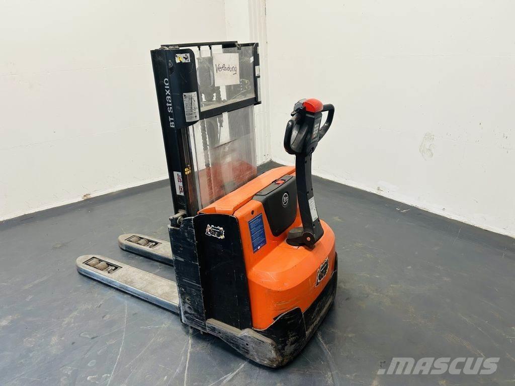 BT SWE200D Montacargas manual