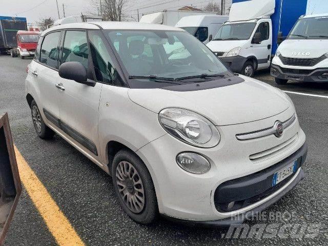 Fiat 500L Vehículos de caha cerrada