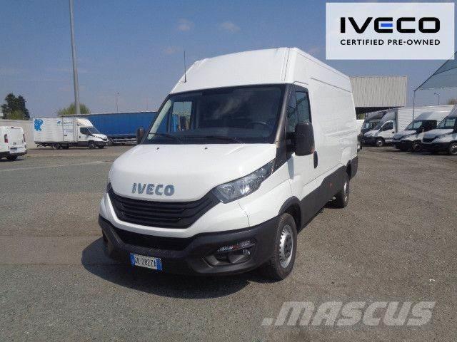 Iveco 35S14 Vehículos de caha cerrada