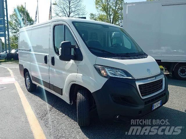 Peugeot BOXER Vehículos de caha cerrada