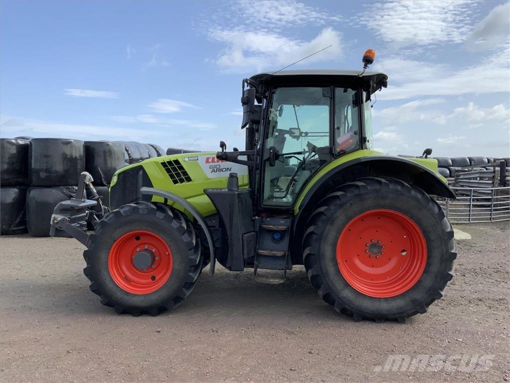 CLAAS ARION 610 Tractores