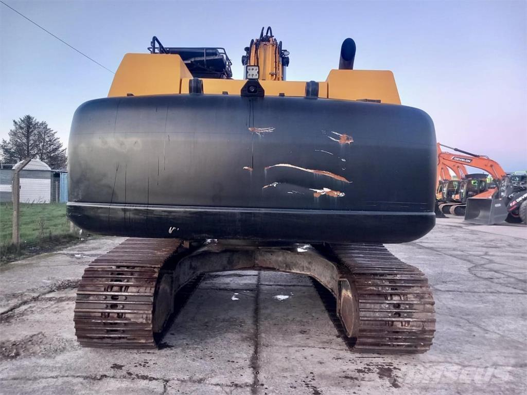 JCB JS300LC 4F Otra maquinaria agrícola