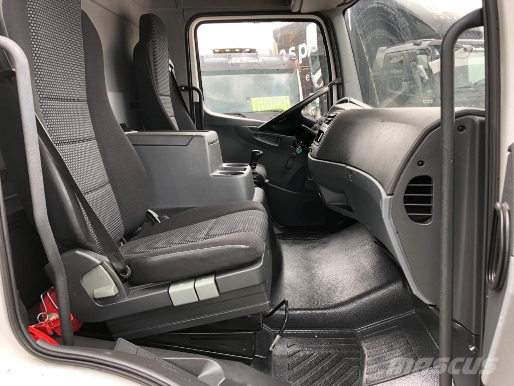 Mercedes-Benz Atego 816 Camiones con caja de remolque