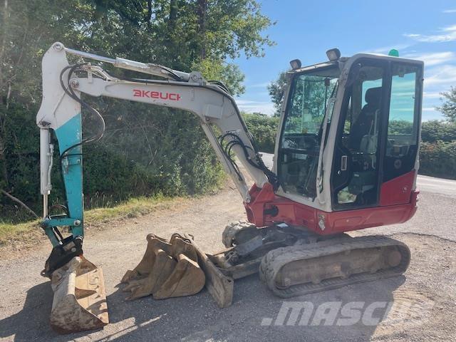 Takeuchi TB230 Excavadoras 7t - 12t