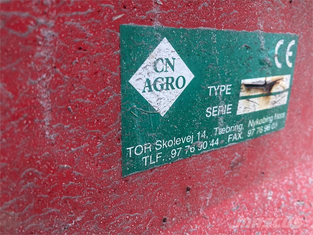  6 MTR Remolques para transporte de animales