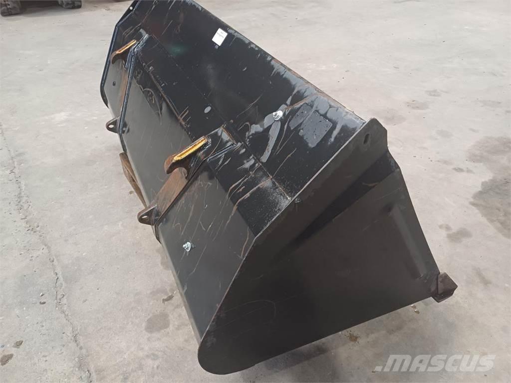 Ålö 200CM SKOVL Otros accesorios para tractores