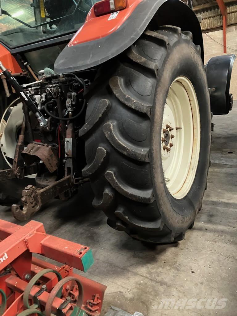 BKT 520/70R38 Ruedas