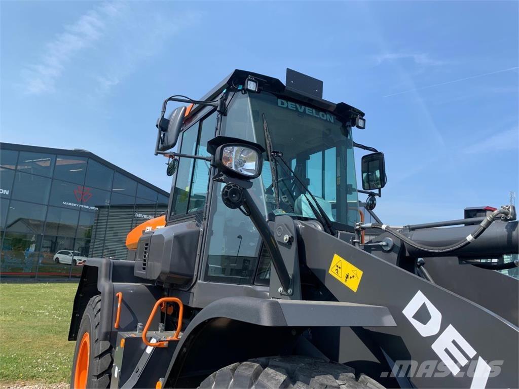 Develon DL250-7 Cargadoras sobre ruedas