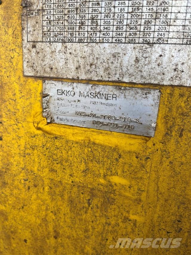 Ekko 2800L Pulverizadores arrastrados