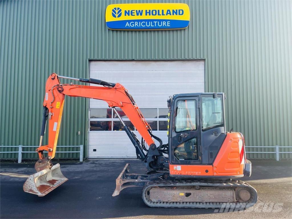 Hitachi ZX65USB-5A Excavadoras sobre orugas