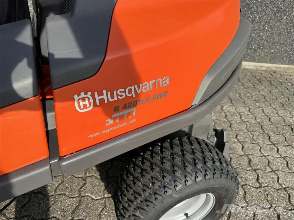Husqvarna 405X Tractores compactos