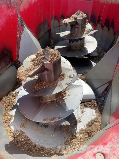 JF 27 M3 Remolques de forraje