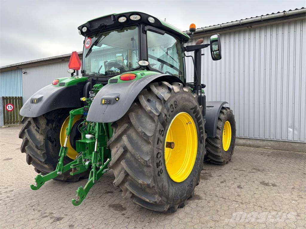 John Deere 6145R Tractores