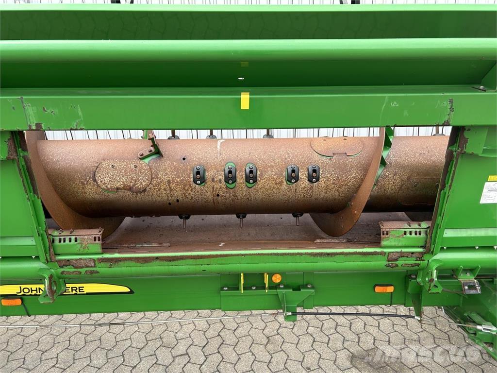 John Deere 635R Cabezales de cosechadoras combinadas