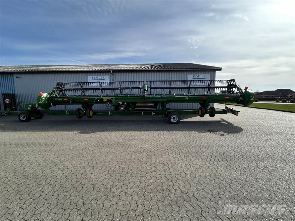 John Deere 740D Cabezales de cosechadoras combinadas