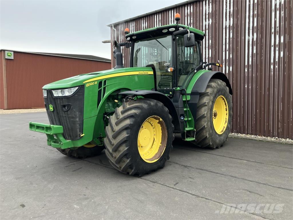 John Deere 8320R Tractores