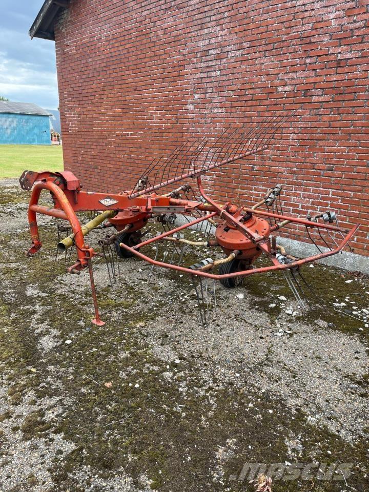 Kuhn GSR 25 N Rastrilladoras y rastrilladoras giratorias