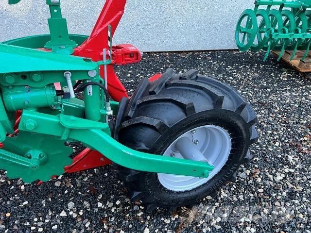 Kverneland 3300S Arados reversibles