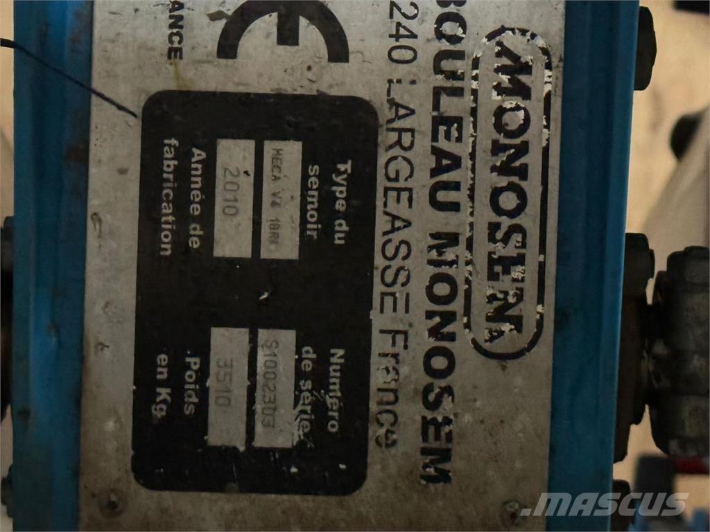 Monosem SÅMASKINE Perforadoras combinadas