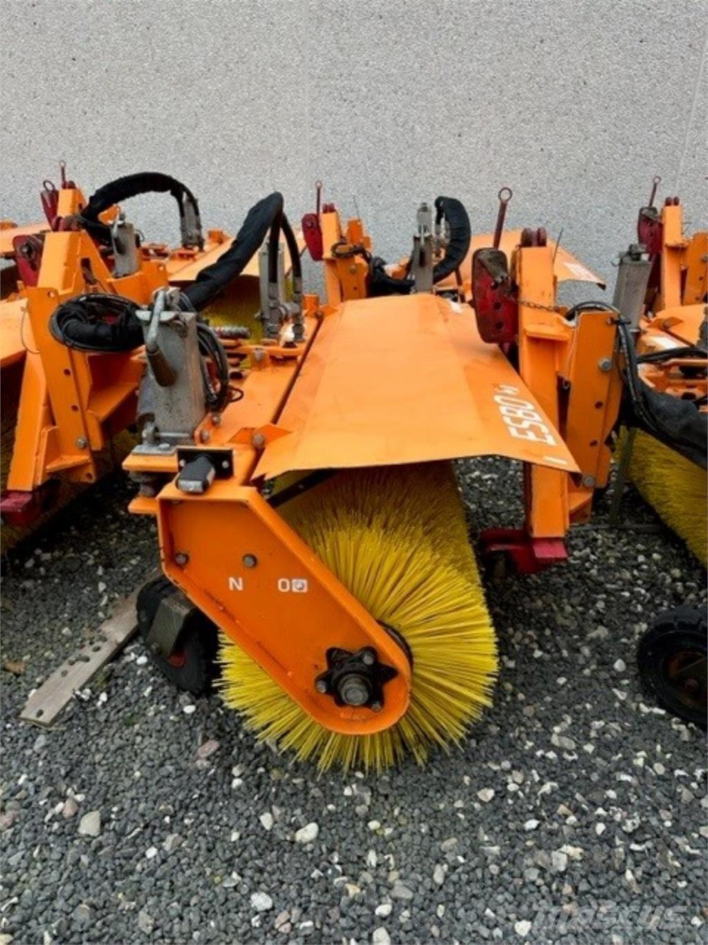 Nesbo HF1600S Barredoras