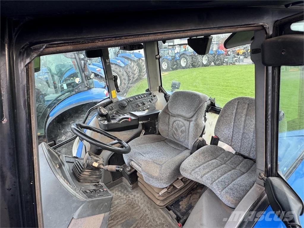 New Holland T7550 Tractores