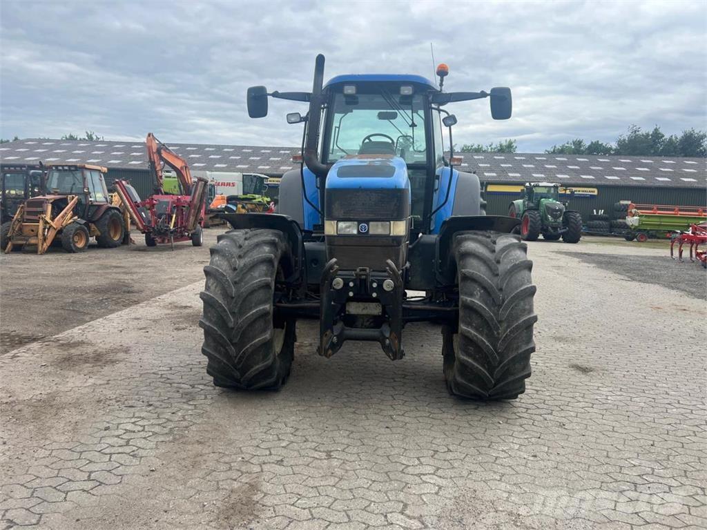 New Holland TM 175 Tractores