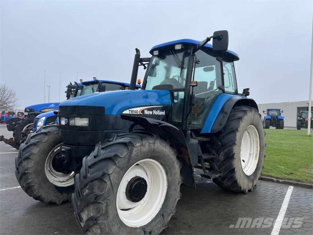 New Holland TM140 Tractores